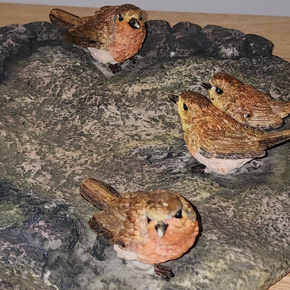 Bird bath with stone look ~12"x10" - Picture 3 of 7